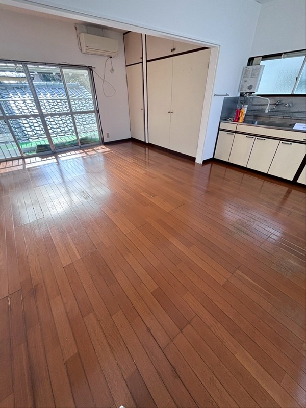 かづさやアパート リビング