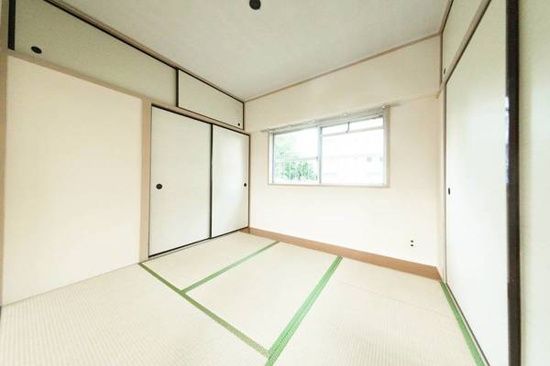 ビレッジハウス戸川２号棟 ベッドルーム