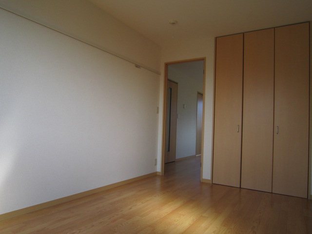 グランドソレイユＩ ベッドルーム