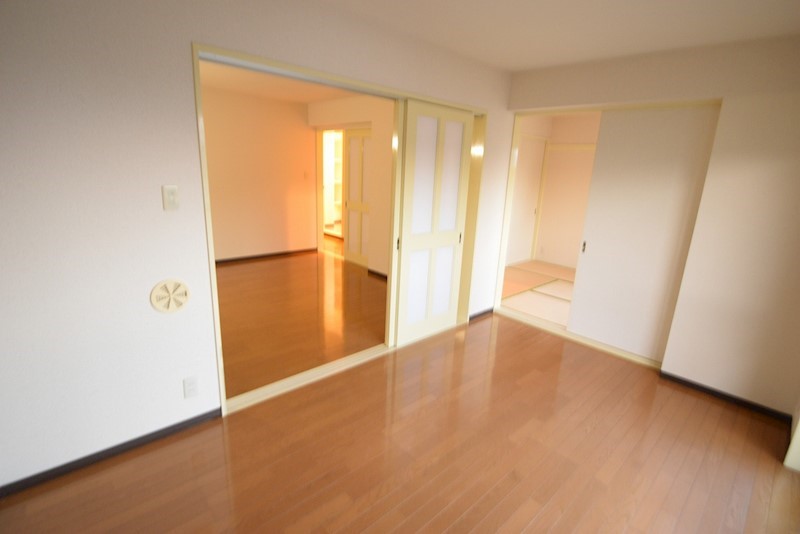 エンジェルキャロル リビング