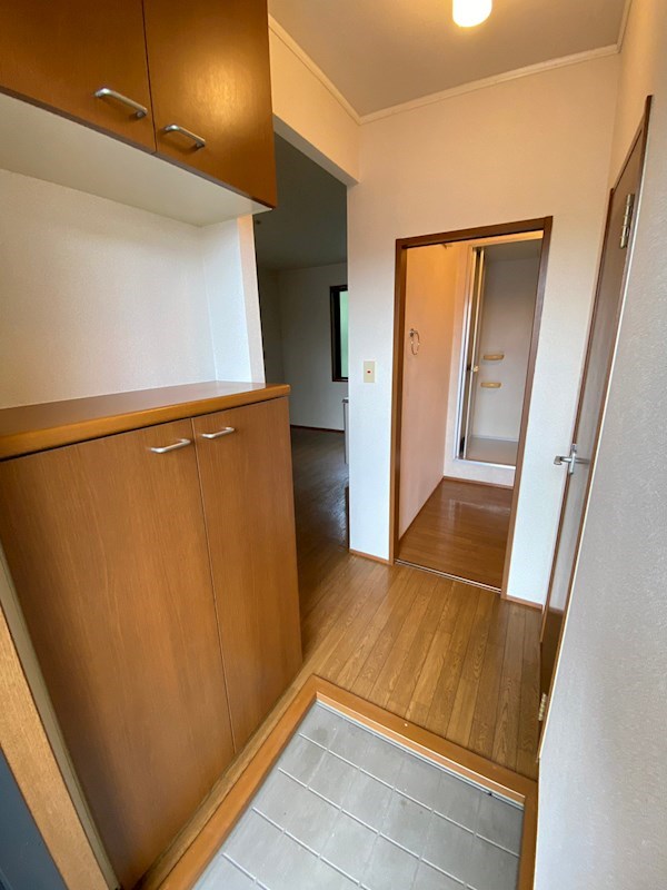 リーベンハイムＢ 玄関