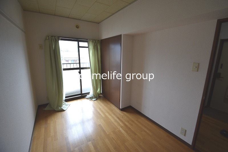 エスティア ベッドルーム