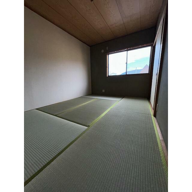 ファミーユおおいⅠ ベッドルーム