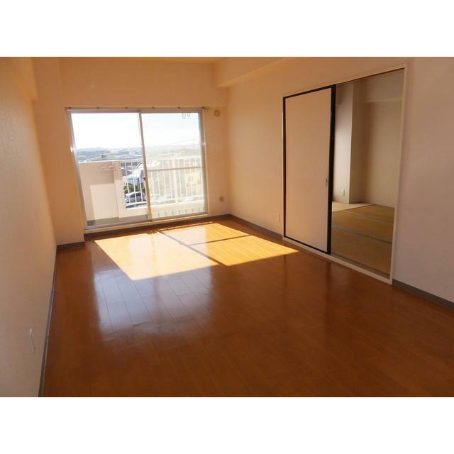 スイホウ壱番館 リビング