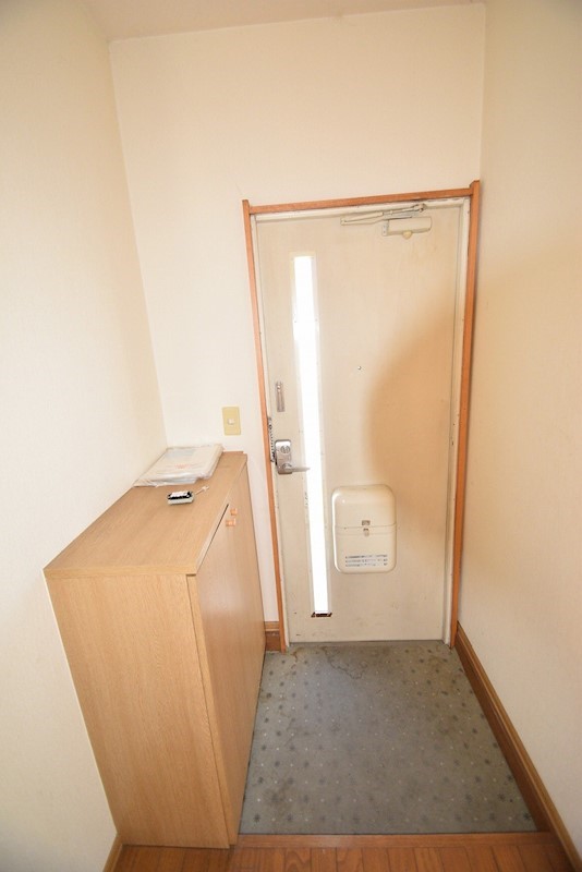 フェリース露木A 玄関