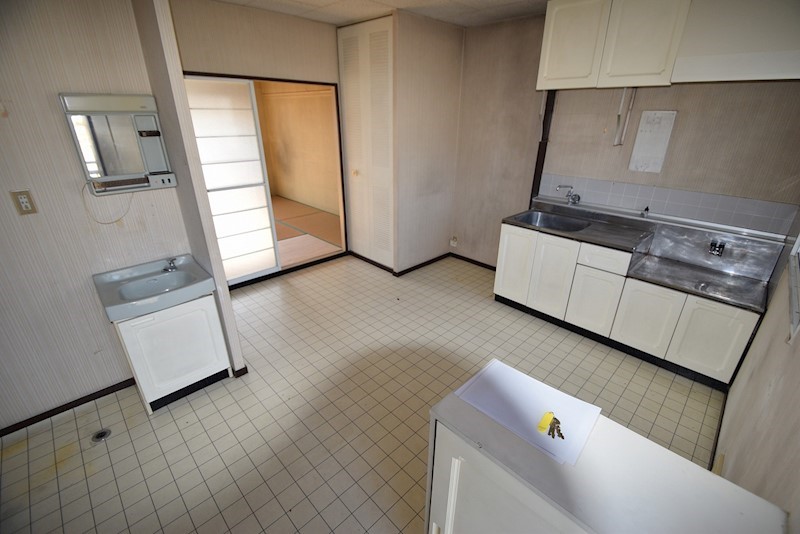 リバーサイドハイツC リビング