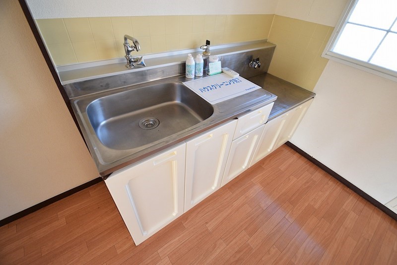 リバーサイドハイツC キッチン