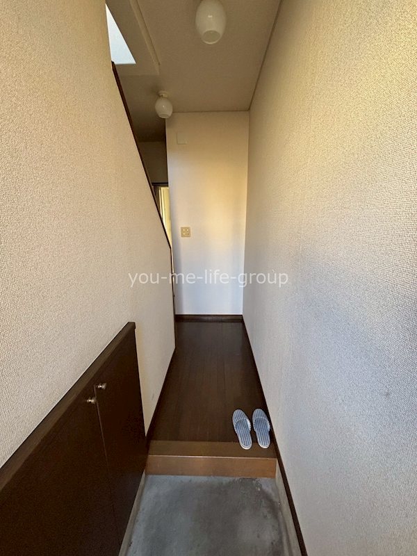 ファミーユおおいⅡ 玄関