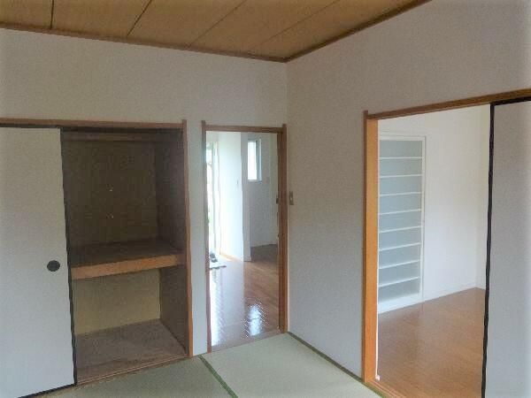 コート城山 ベッドルーム