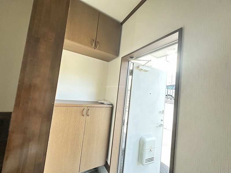 テラスハウス吉田 玄関