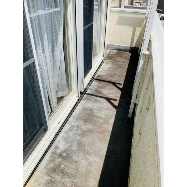 纒戸建 ベランダ