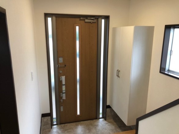 伊勢原市戸建て 玄関