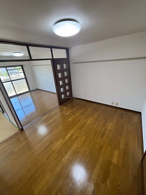 Ｆ．ＮＥハイツ リビング