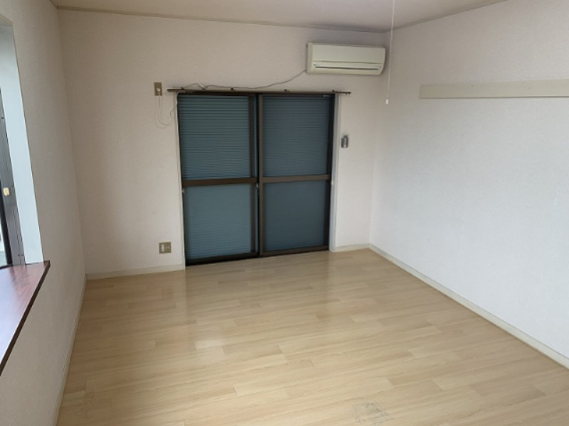 ロイヤルヒルズ石室Ⅱ ベッドルーム