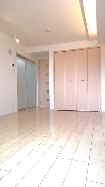 グローリアクエント リビング