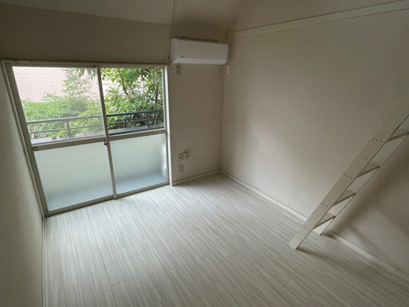 ＳＧ　ＴＯＴＵＫＡ リビング