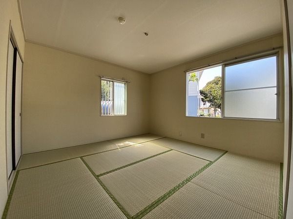 サンベルテ戸塚 リビング