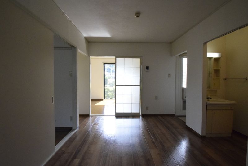 シャルムアイ 玄関