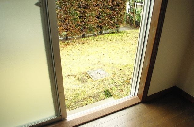 メゾネット三堀 ベランダ