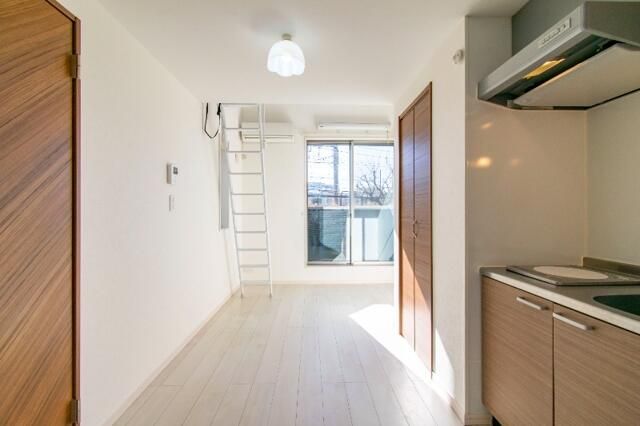 アザレア湘南  リビング