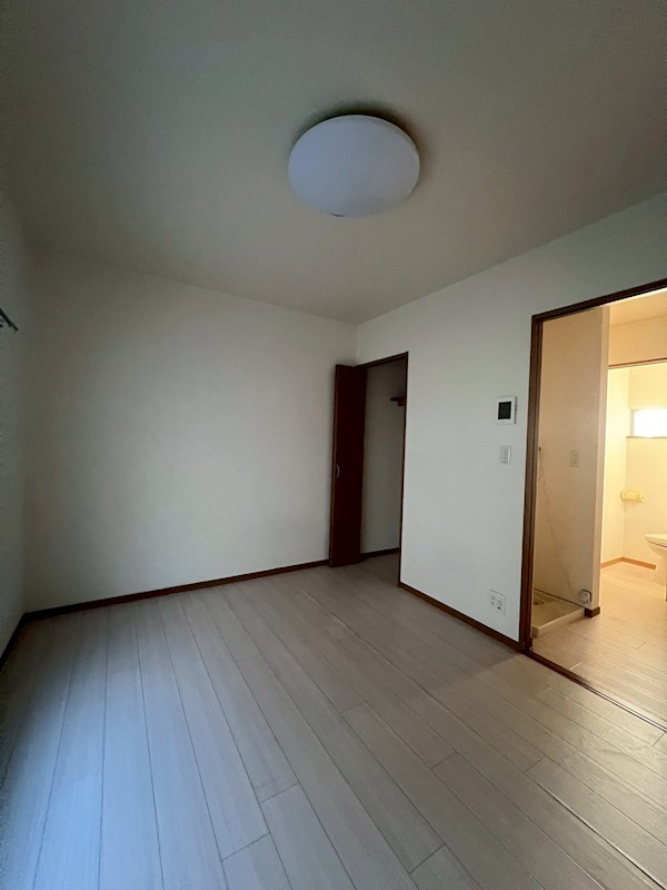 ハイムローラス ベッドルーム