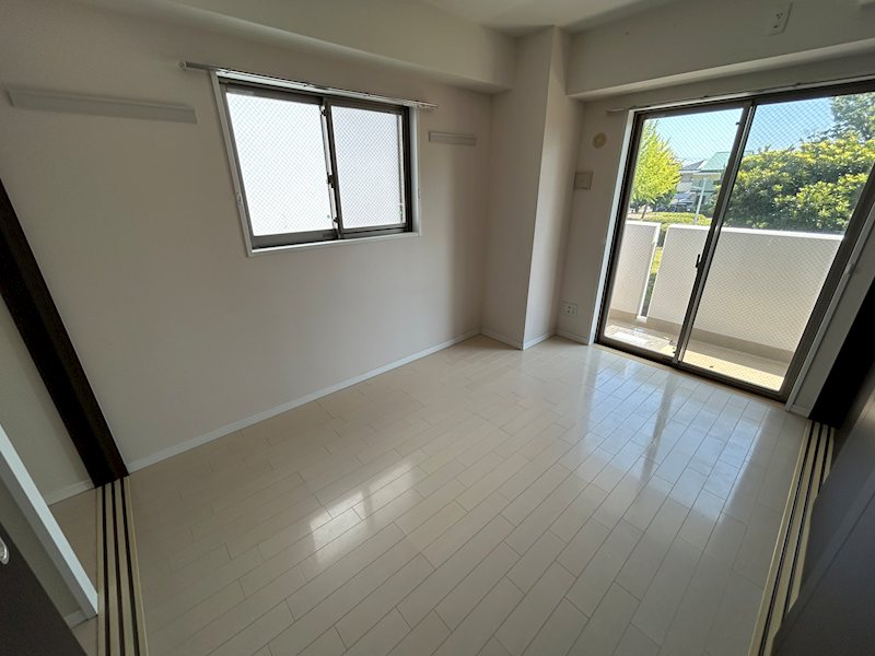 ヴィラエスポワール ベッドルーム