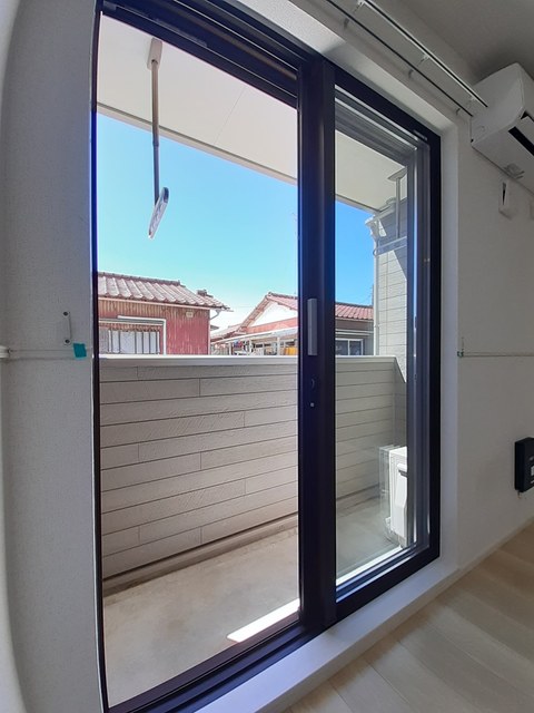 トゥット　フェリーチェ　湘南Ⅴ ベランダ