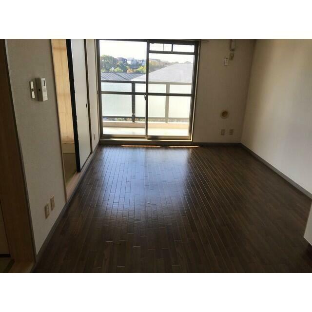 パストラルはせがわ（天幸ビル６６） リビング