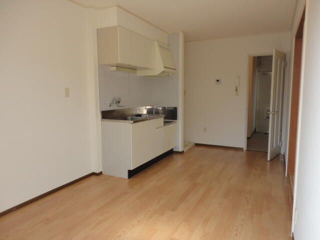 チェリーハウス小和田 キッチン