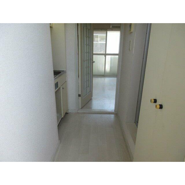 シャルガーデン戸塚 玄関