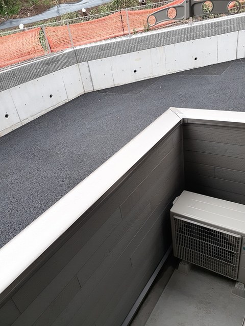 ルミエール　椿 ベランダ