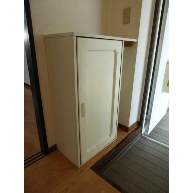 ファーストライフ板戸Ⅱ 玄関