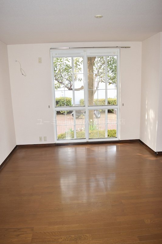 グリーンビレッジ リビング