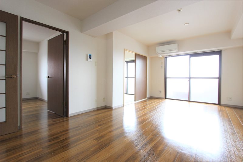 ツインベル・ローズ館 リビング