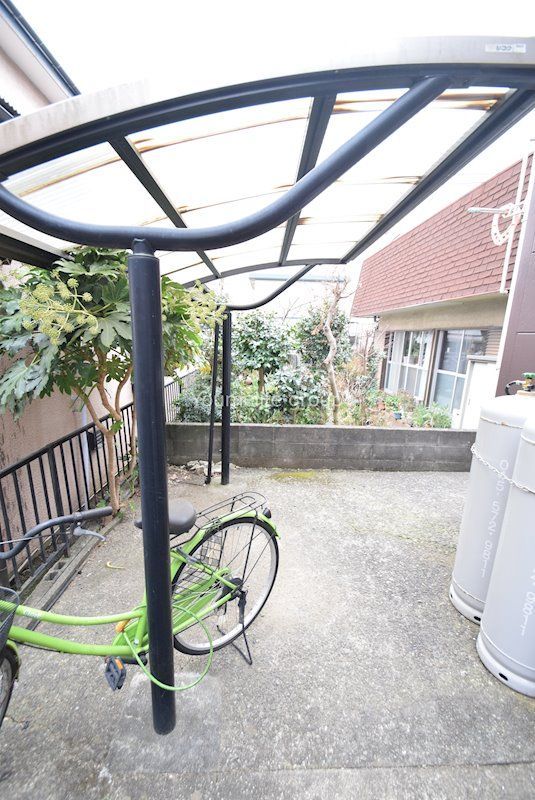 ポルシェ厚木 その他外観1