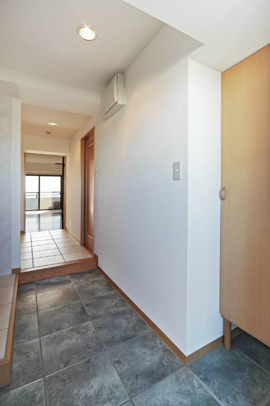 ブルードゥシエル 玄関