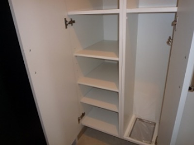 レジディア本厚木 玄関