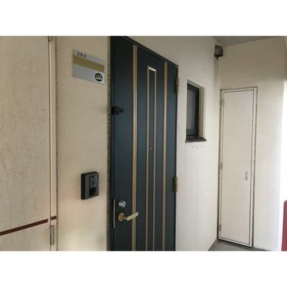 マルヴィエント湘南 203号室 外観