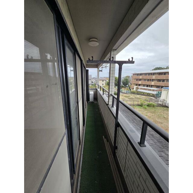 秦野市緑町戸建て ベランダ