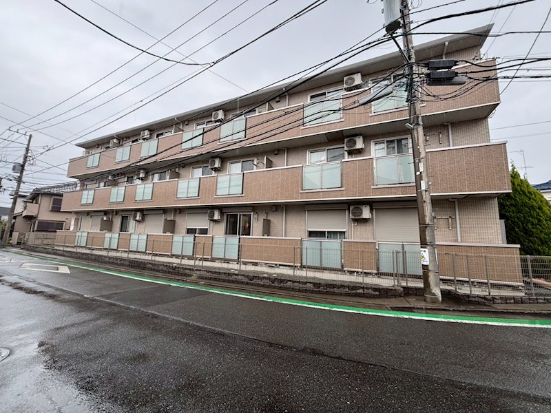 サンロイヤル 102号室 外観