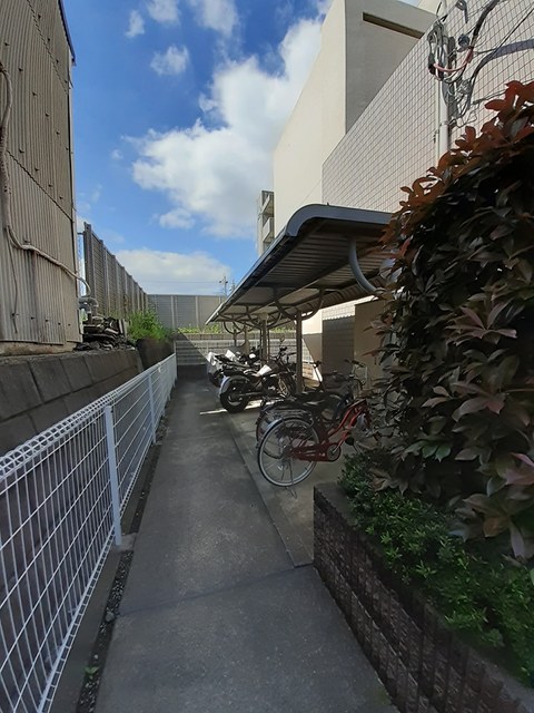 ベル　イシカワ その他5