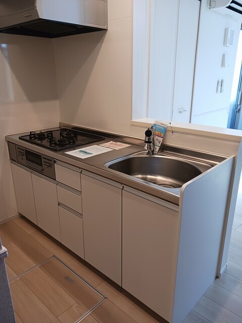 フラッツ・トライアングル キッチン