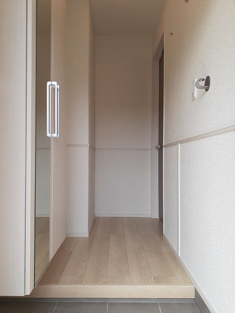 メゾン　ド　クレア 玄関