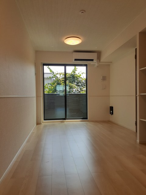 メゾン　ド　クレア リビング