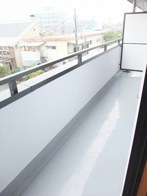 マーヴェラス湘南 ベランダ