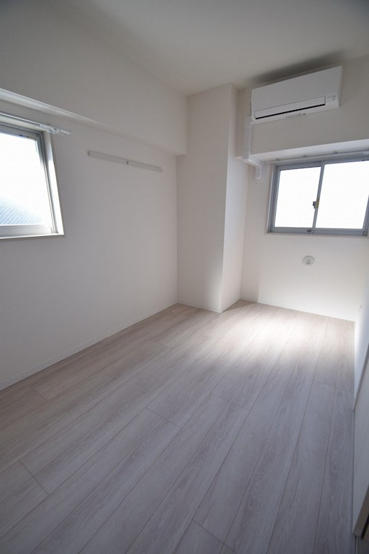 Ｅｐｉｃｈａｒｉｓ本厚木 リビング