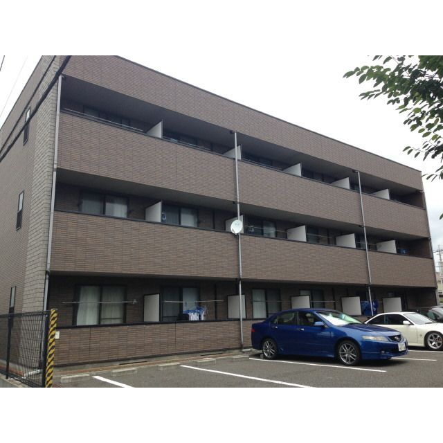 アンプルール フェール ブゥルジョン 303号室 外観