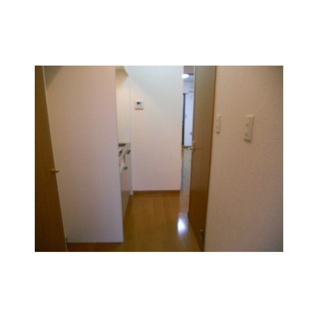 アンプルール フェール ブゥルジョン 玄関