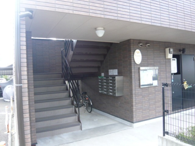 アンプルール フェール ブゥルジョン その他外観2