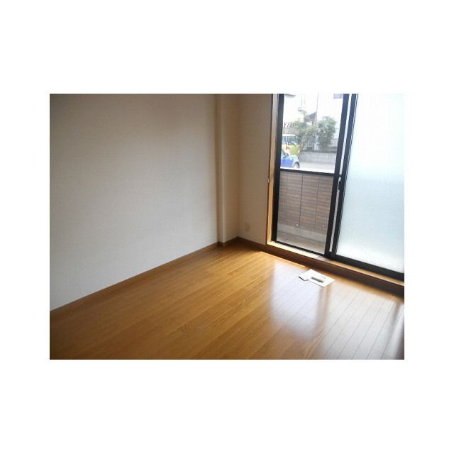 アンプルール フェール ブゥルジョン ベッドルーム